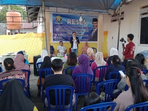 Reses ketua DPRD Sultra, Abdurahman Shaleh di kelurahan Kadia Kota Kendari, Sabtu (30/09/2023)