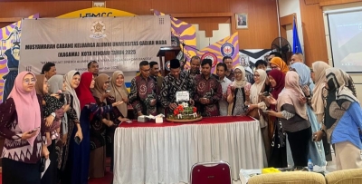 Muscab KAGAMA Kota Kendari yang dirangkaikan dengan peringatan Dies KAGAMA ke-76 