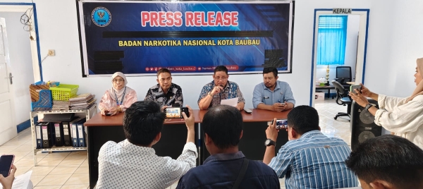 Kegiatan Paparan hasil kinerja tahun 2024 di Kantor BNN Kota Baubau Jumat (27/12/2024)