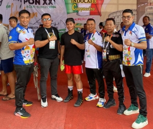 Arena PON XXI, Petinju Putri Sultra Irawati Rumbia Melaju ke Semifinal