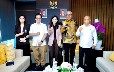 Menkomdigi, Meutya Hafid saat menerima Ketua Umum PWI, Ahmad Munir dan Ketua DK, Atalarik S. Depari