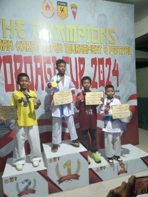 Karateka Dojo PWI Sultra Berhasil Sumbang Medali untuk TAKO di Open Turnamen Woroagi Cup